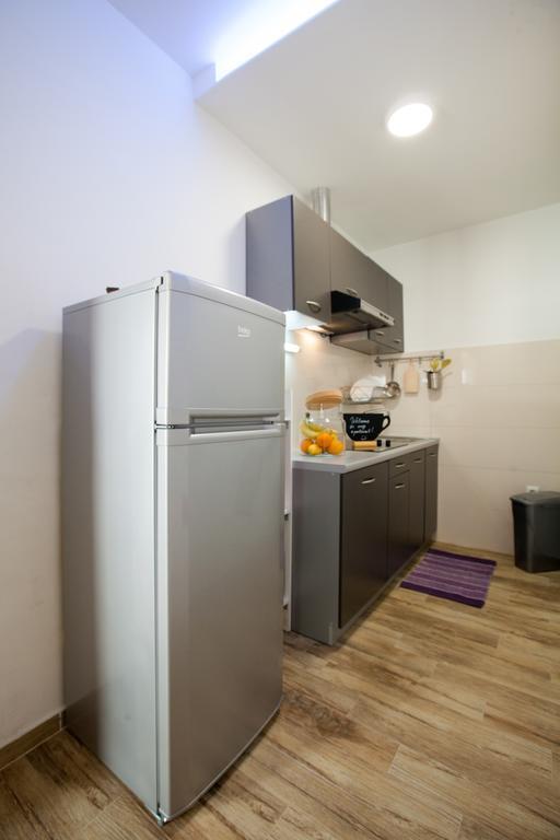 Apartment Irma Pula Bagian luar foto
